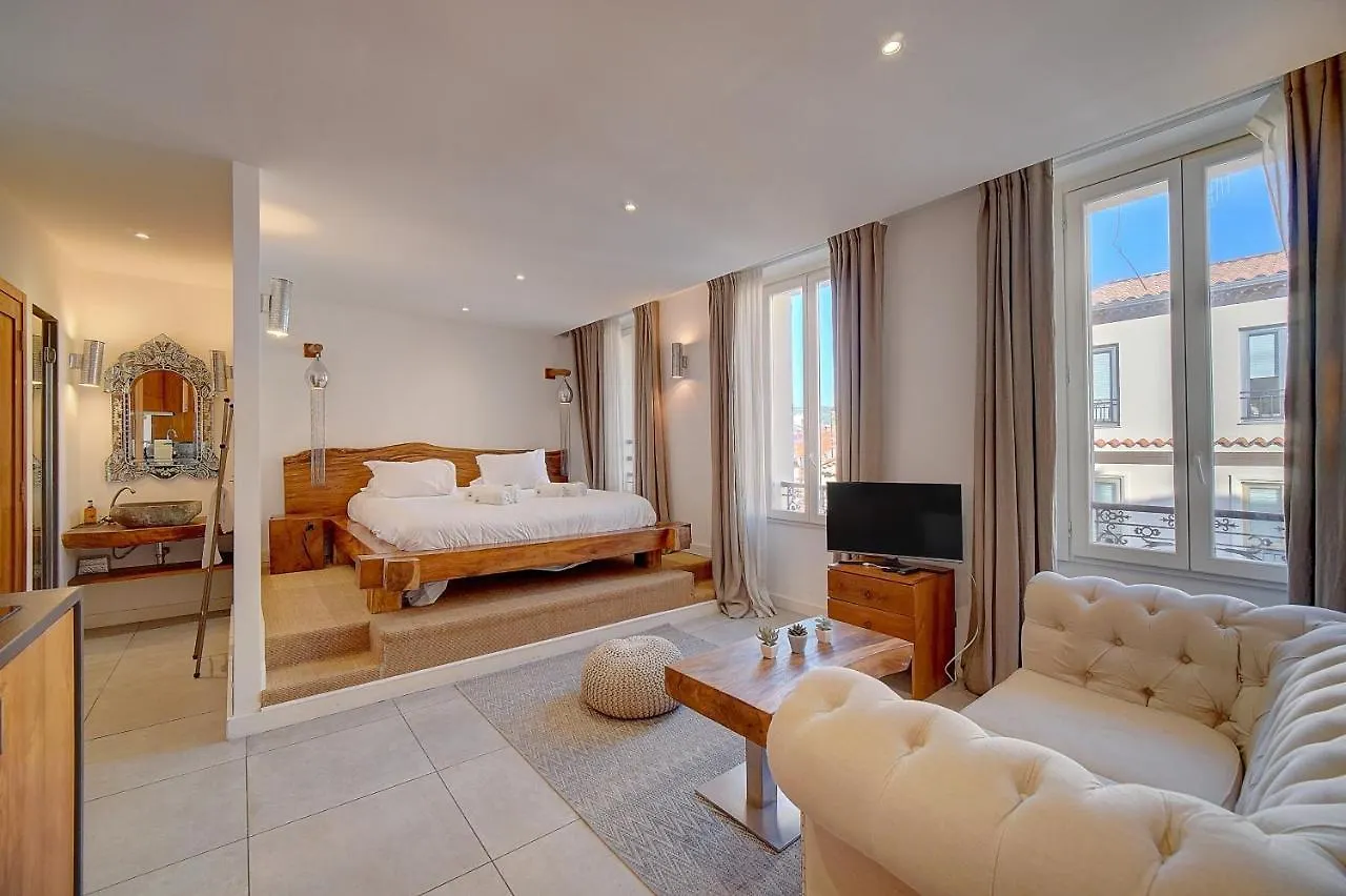 Magnifiques Appartements A 2 Pas Du Palais Cannes