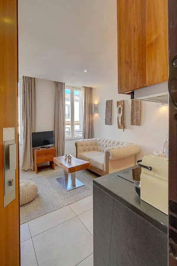 Magnifiques Appartements A 2 Pas Du Palais Cannes