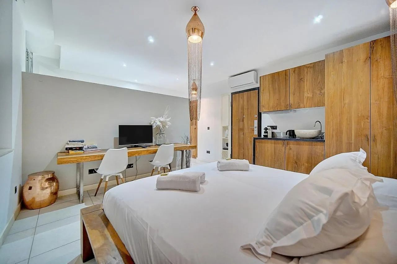 Magnifiques Appartements A 2 Pas Du Palais Cannes Apartment