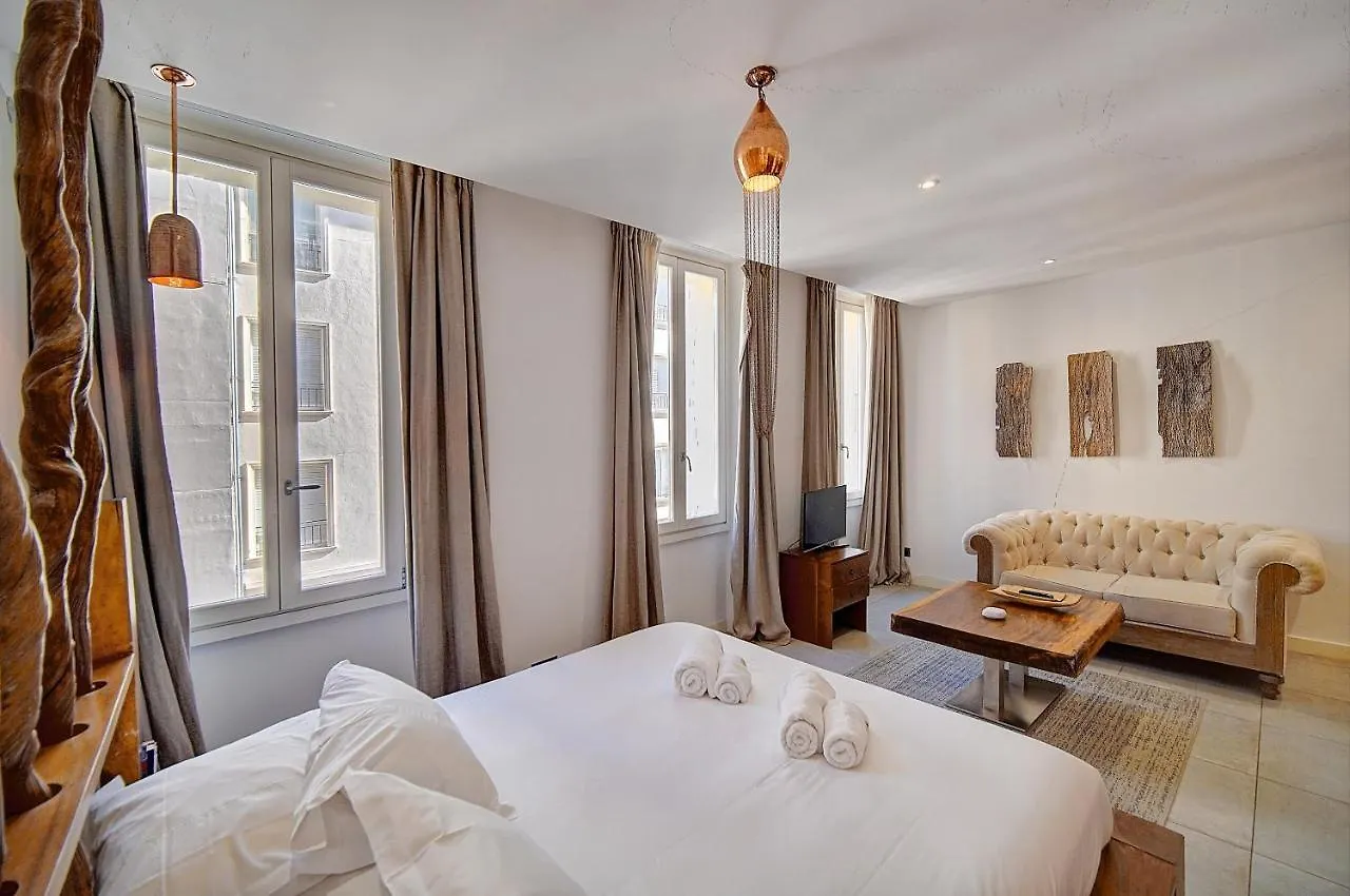 Magnifiques Appartements A 2 Pas Du Palais Cannes France