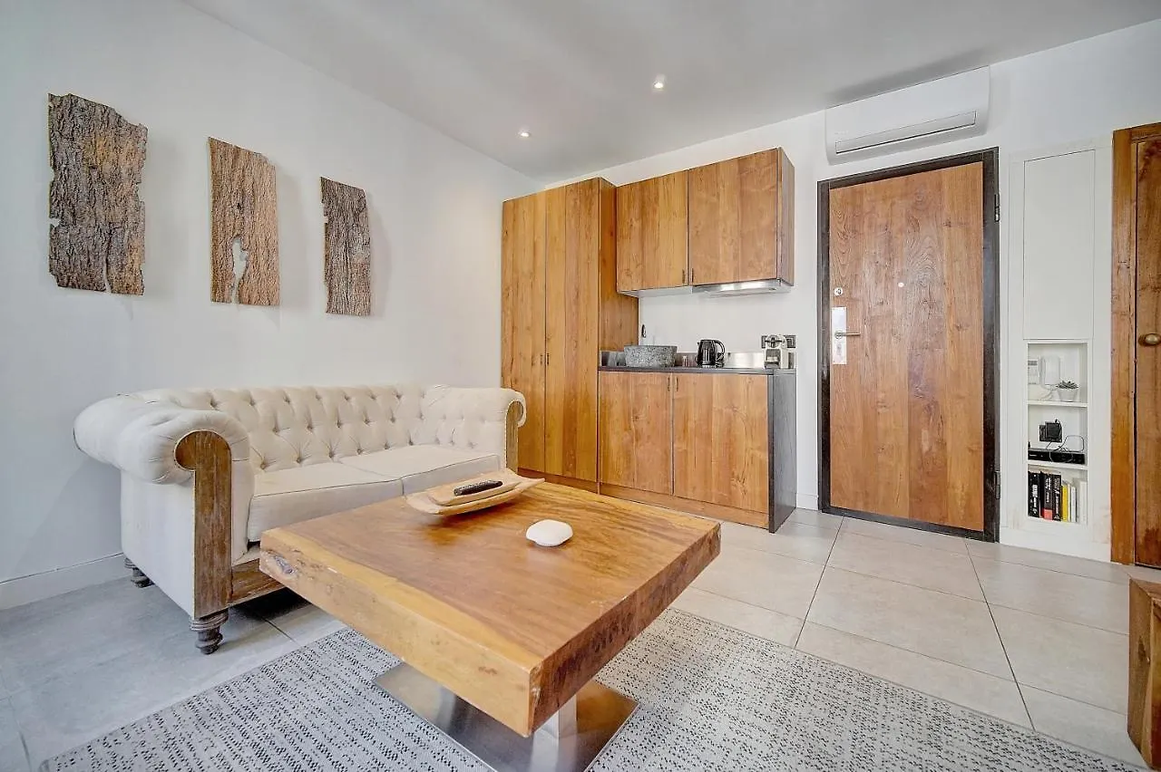 Magnifiques Appartements A 2 Pas Du Palais Cannes Apartment