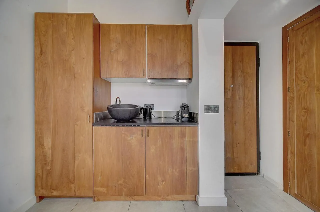 Magnifiques Appartements A 2 Pas Du Palais Cannes 0*,