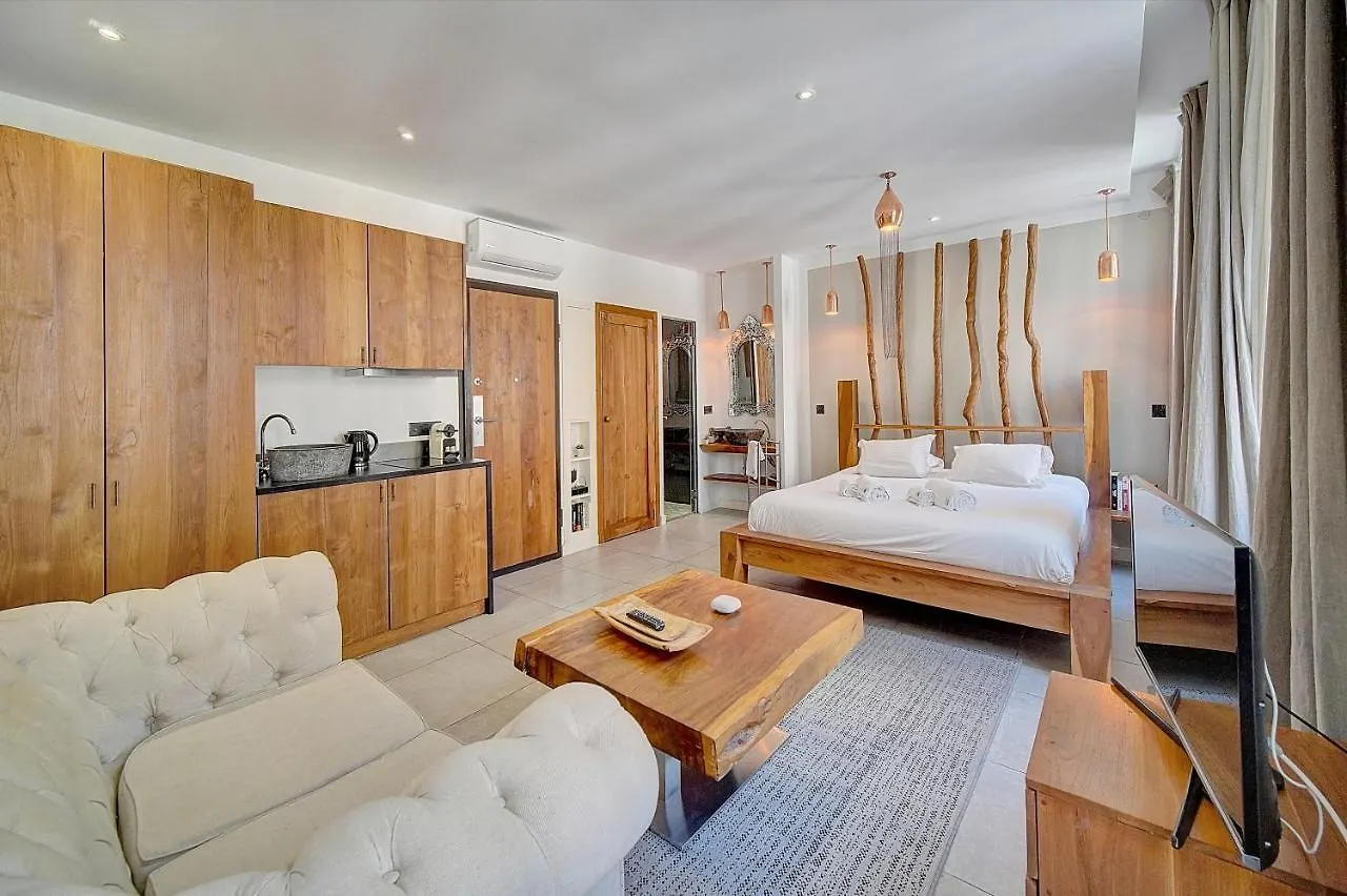 Magnifiques Appartements A 2 Pas Du Palais Cannes