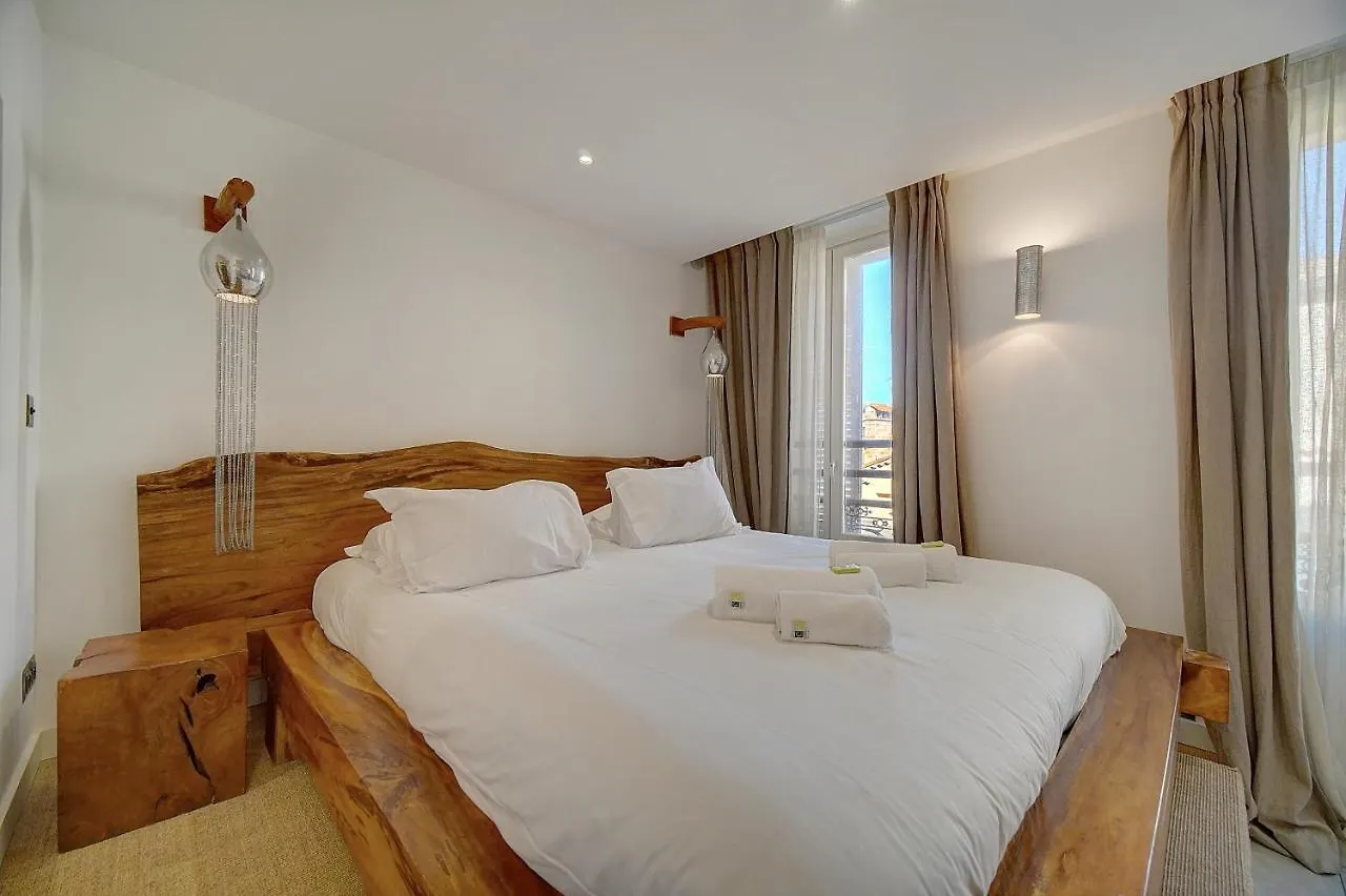 Magnifiques Appartements A 2 Pas Du Palais Cannes